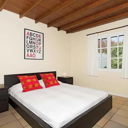 Appartement Puerto Del Carmen Sleeps 6 Air Con Wifi